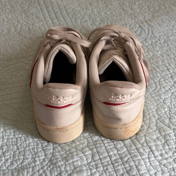 adidas Men’s Roguera Sneakers with Red Accents - Picture 6 of 7